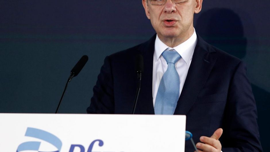 Pfizer CEO predicts ‘constant waves’ of COVID-19 because of complacency around the coronavirus and the politicization of the pandemic